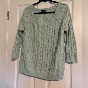 American Eagle Outfitters Green Crew Neck Sweater with 3/4 Sleeves